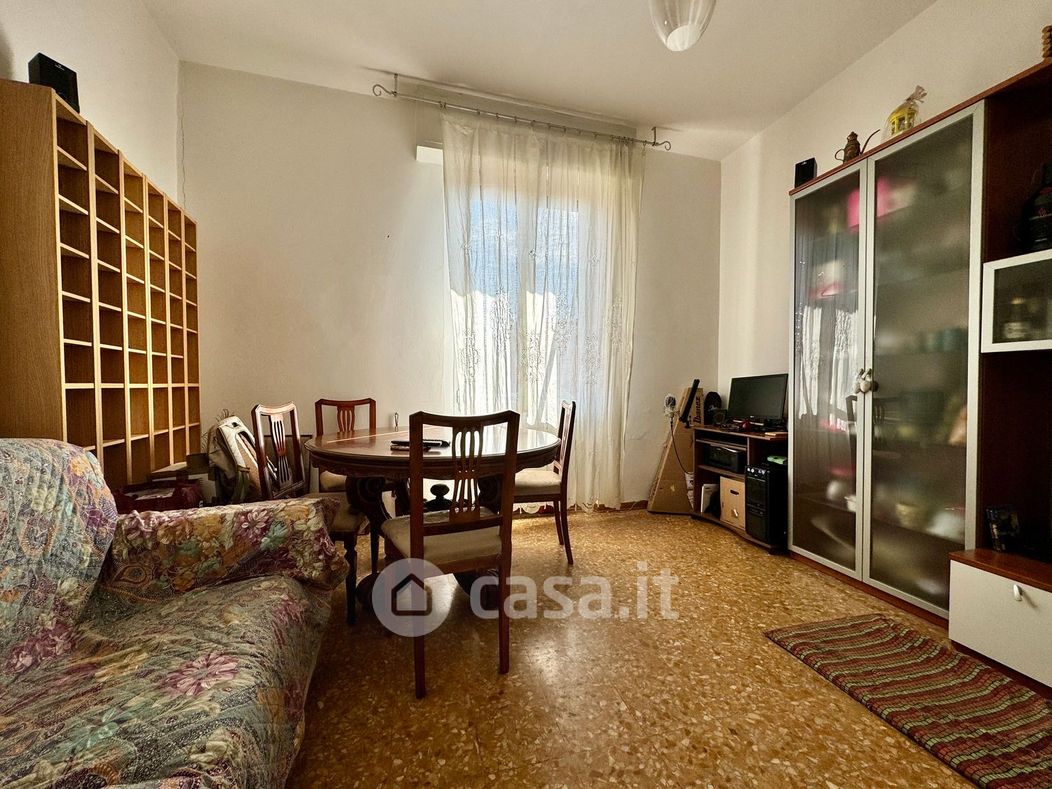 Appartamento in Vendita in Via del Ponte alle Mosse a Firenze
