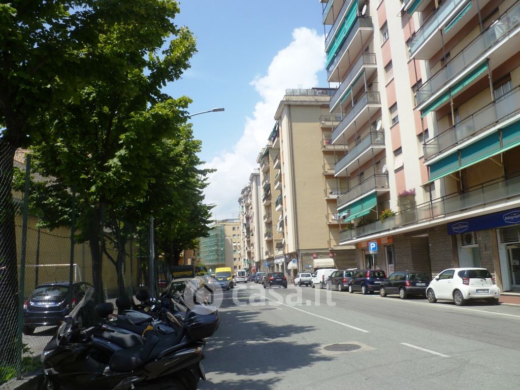 Appartamento in Vendita in Via Ventimiglia a Genova