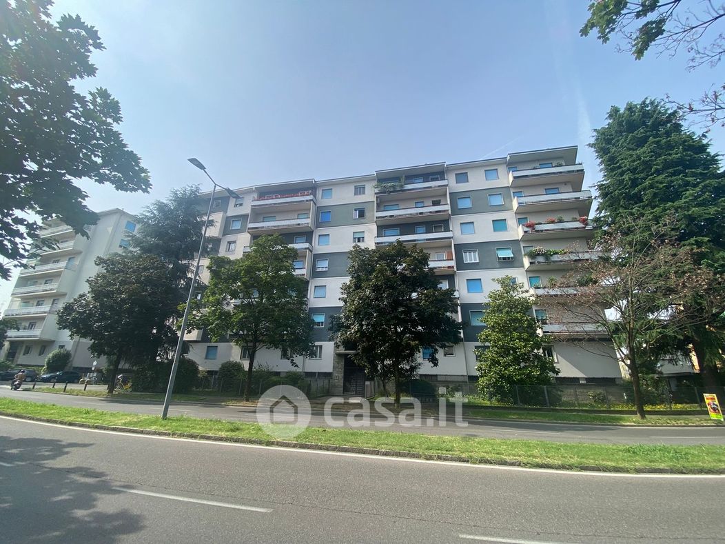 Appartamento in Vendita in Via Carducci 5 a Bergamo