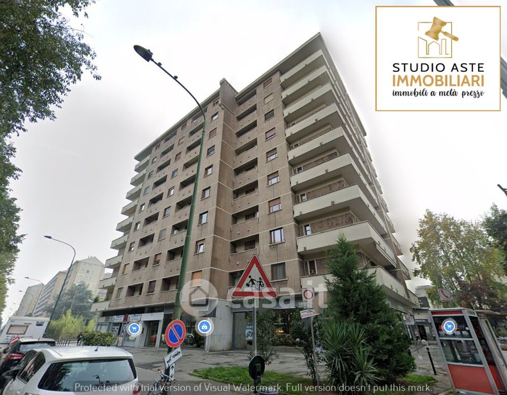 Appartamento in Vendita in Corso Taranto 42 a Torino