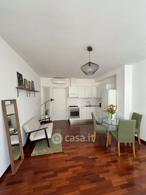 Appartamento in Affitto in Via Maestri Campionesi 20 a Milano