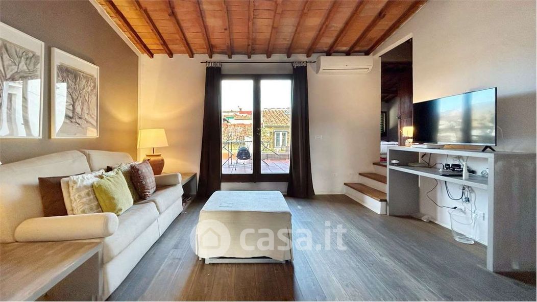 Appartamento in Vendita in Via Palazzuolo 23 a Firenze