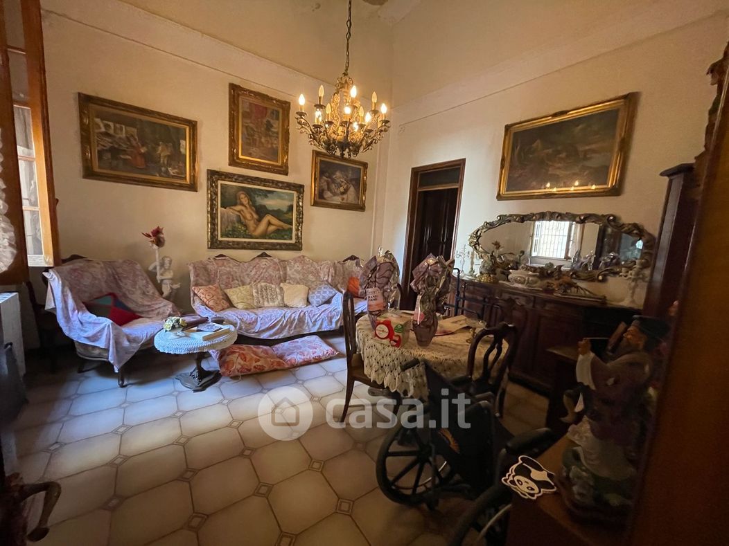 Appartamento in Vendita in Via Colonnello Archimede Costadura a Lecce