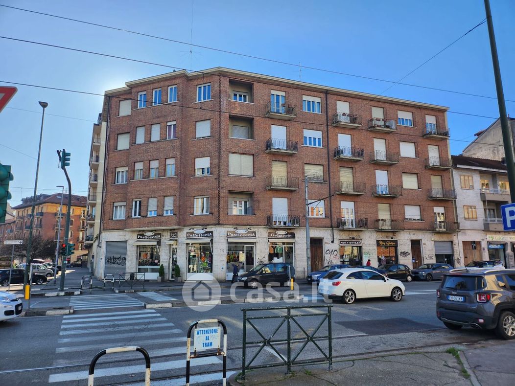Appartamento in Vendita in Via Giambattista Pergolesi 170 a Torino