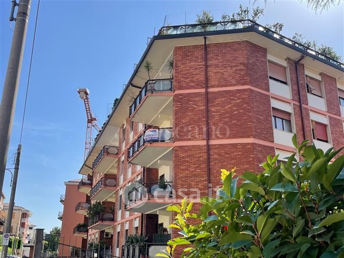 Appartamento in Vendita in Viale Venezia a Brescia