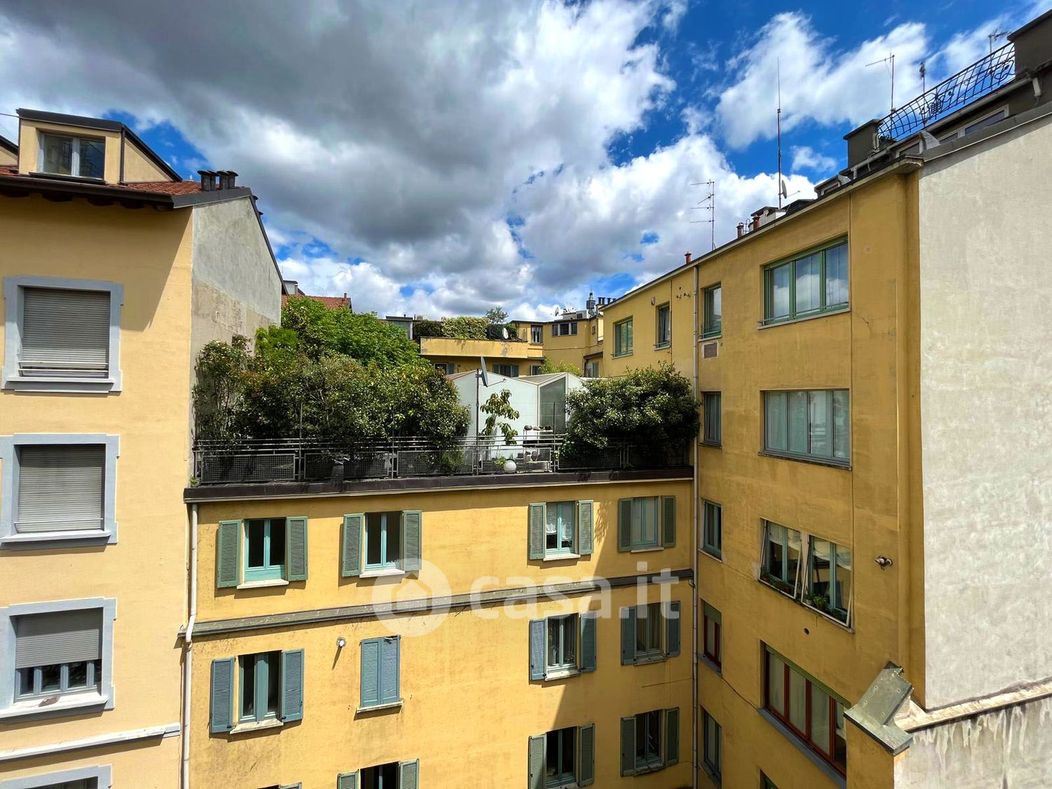 Appartamento in Vendita in Via Vincenzo Monti a Milano