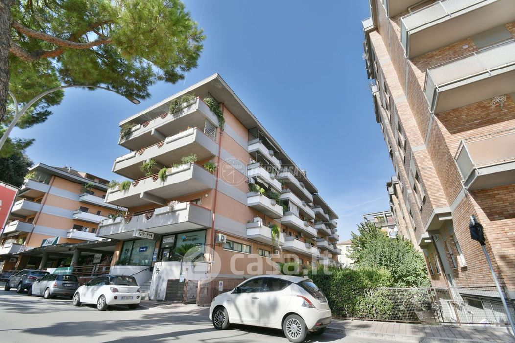 Appartamento in Vendita in Via Napoli 92 r a Ascoli Piceno