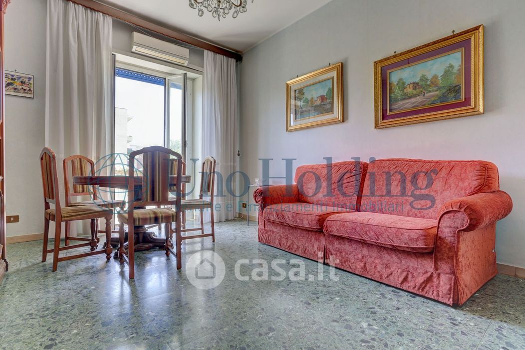 Appartamento in Vendita in Via della Villa di Lucina 38 a Roma