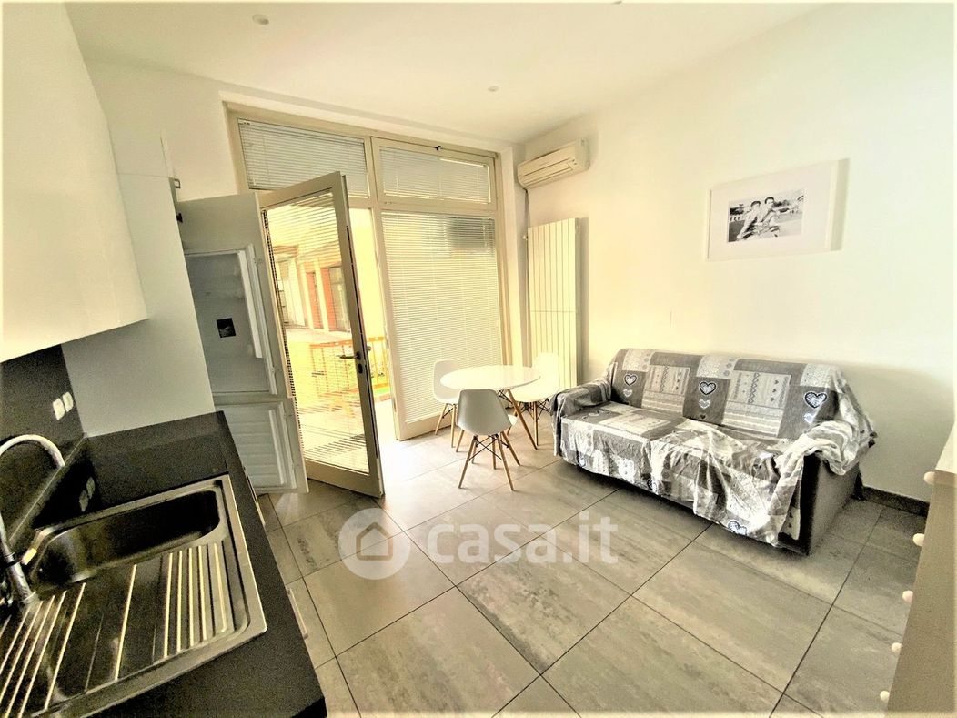 Appartamento in Affitto in Via Santa Teresa 15 a Torino