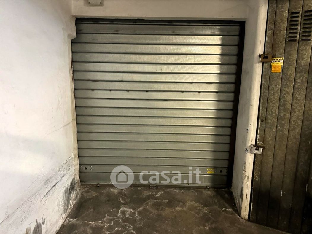 Garage/Posto auto in Affitto in Via della Madonna del Riposo 8 a Roma