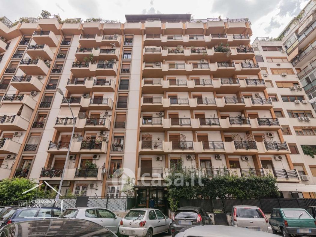 Appartamento in Vendita in Via Antonio Lo Bianco 8 a Palermo