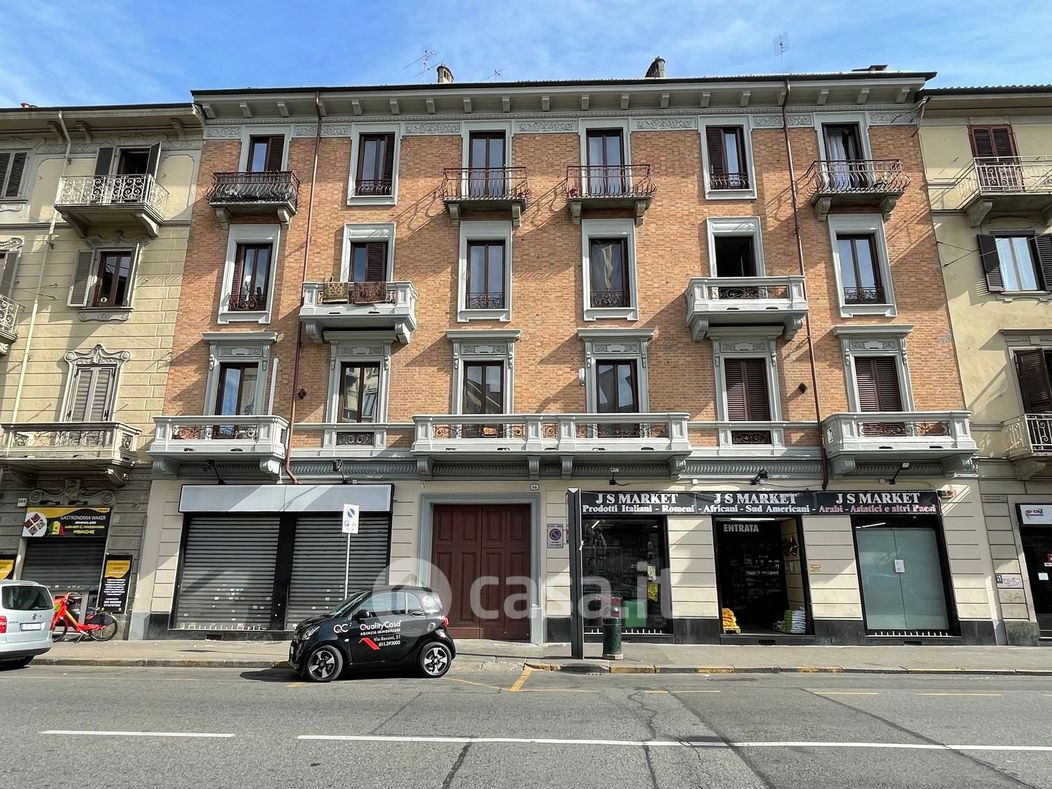 Appartamento in Vendita in Corso Vercelli 94 a Torino