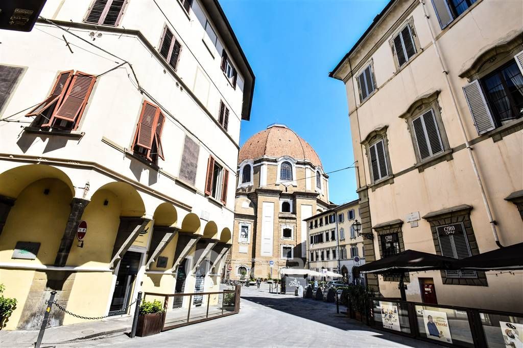 Appartamento in Affitto in Piazza di Madonna degli Aldobrandini a Firenze