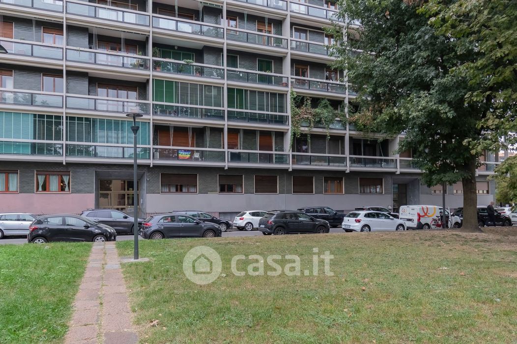 Appartamento in Vendita in Via Angelo Inganni 76 a Milano