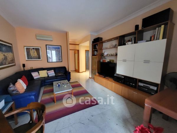 Appartamento in Vendita in Via De Angelis 5 a Bari