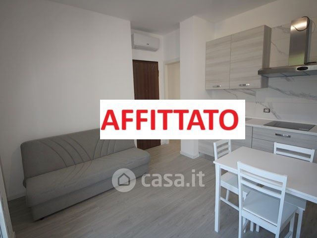 Appartamento in Affitto in Via Cadore a Monza