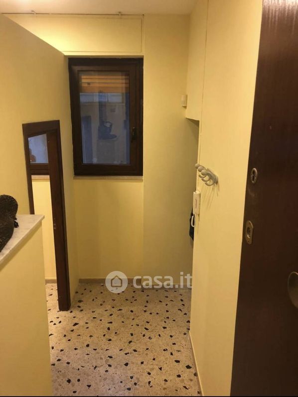 Appartamento in Vendita in Via Costantino Lascaris a Palermo