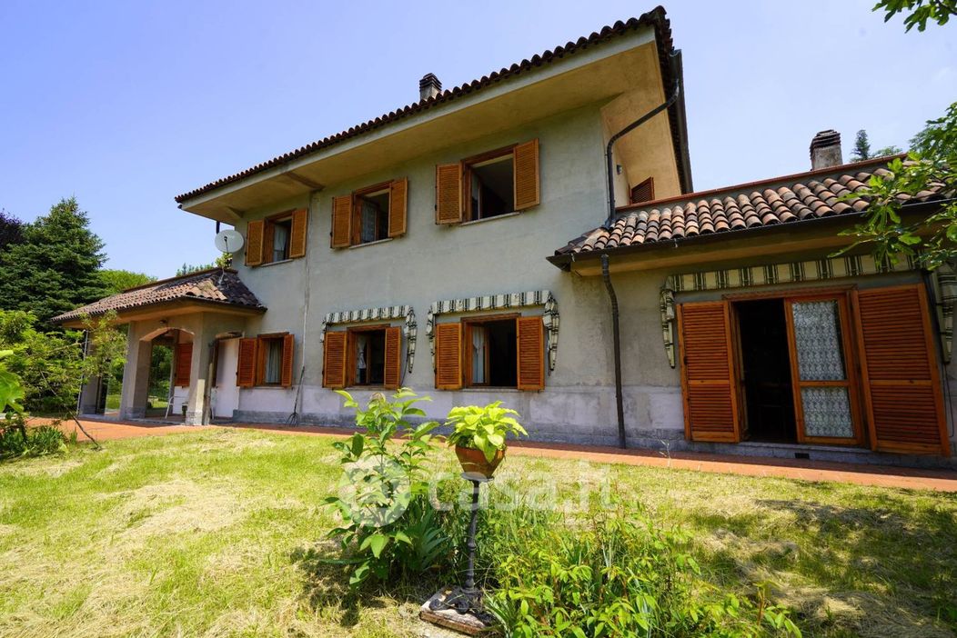 Villa in Vendita in Strada S. Martino 35 a Castiglione Torinese