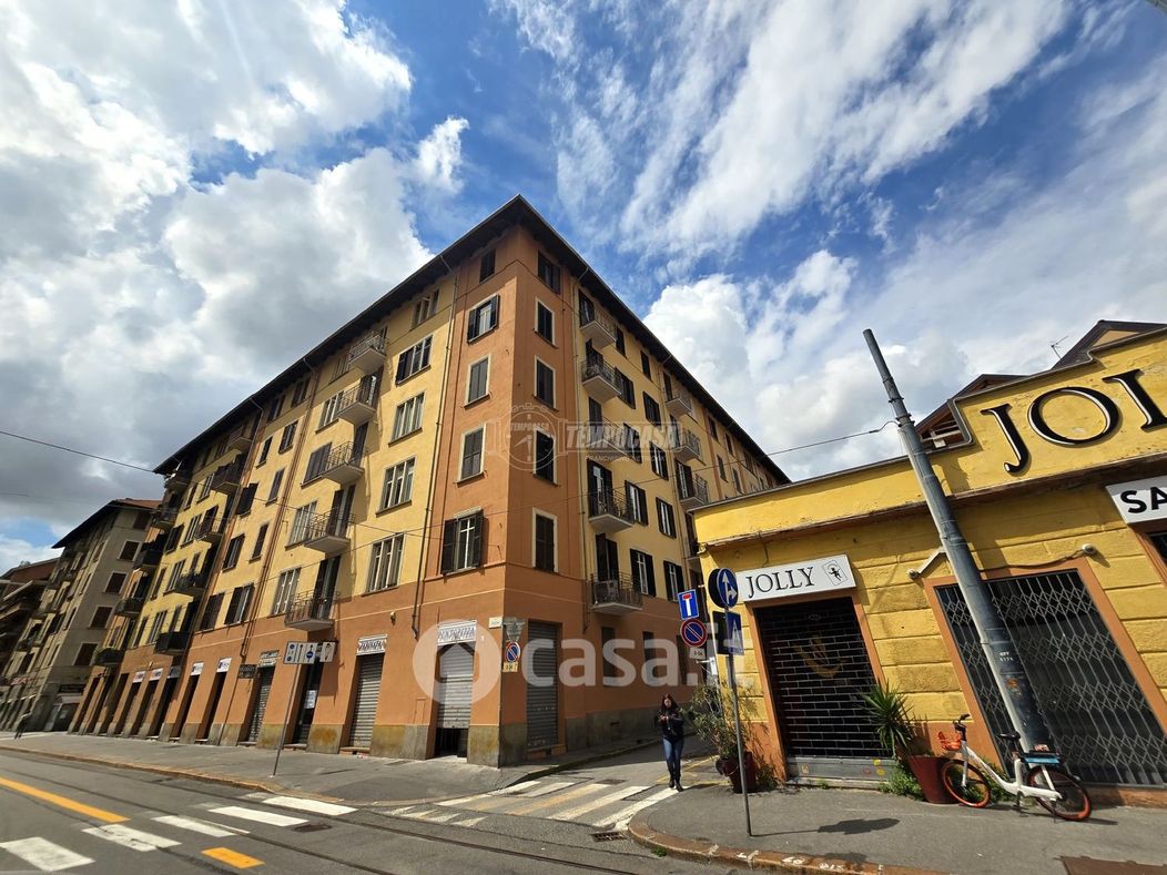 Appartamento in Vendita in Via Alba a Torino