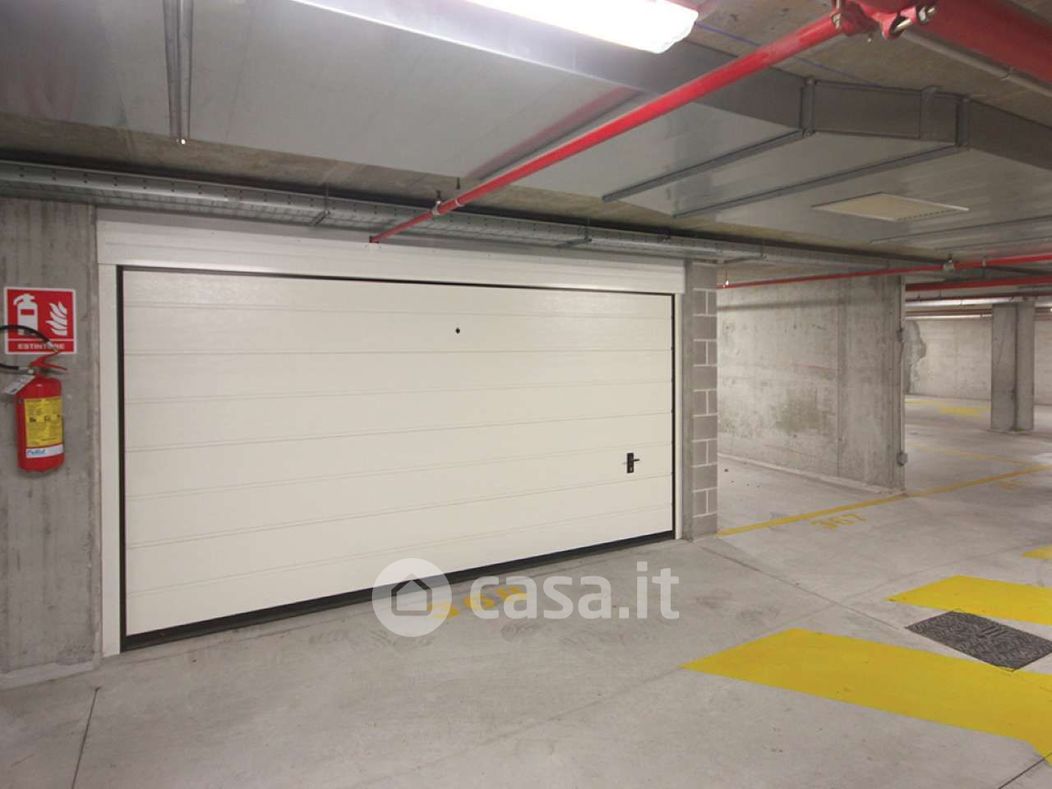 Garage/Posto auto in Vendita in Via Giuseppe Picciola 9 a Trieste