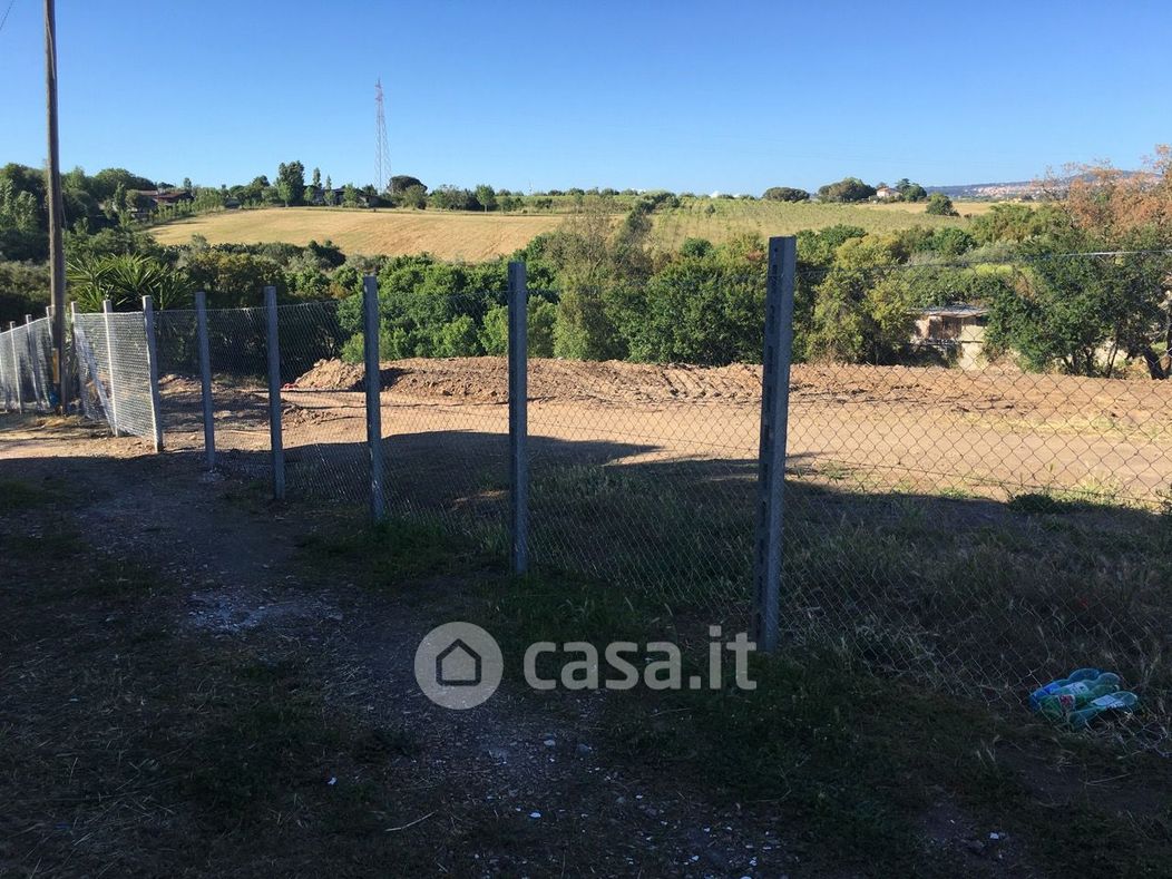Terreno agricolo in Vendita in Via Ciampino a Ardea