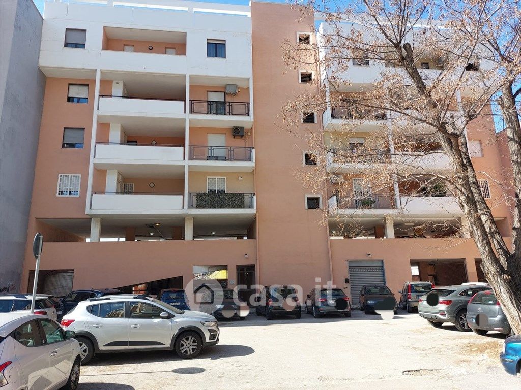 Appartamento in Vendita in Via Giambattista Nitto de Rossi a Bari