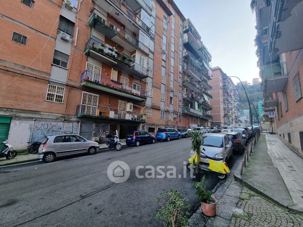 Appartamento in Vendita in Via Coriolano a Napoli