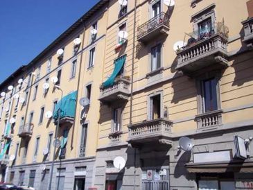 Appartamento in Vendita in Via Arquà 16 a Milano