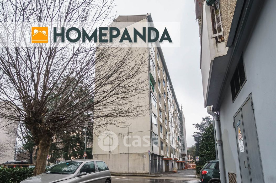 Appartamento in Vendita in Via Giovanni Roveda 9 /A a Torino