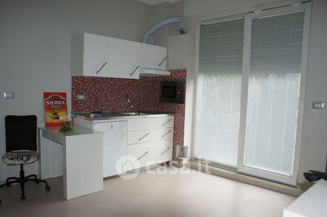 Appartamento in Affitto in Via Bava 13 bis a Torino