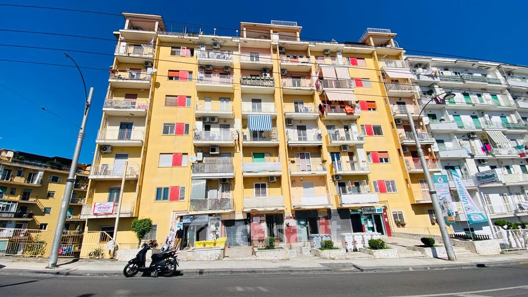 Appartamento in Vendita in Viale Colli Aminei 144 a Napoli