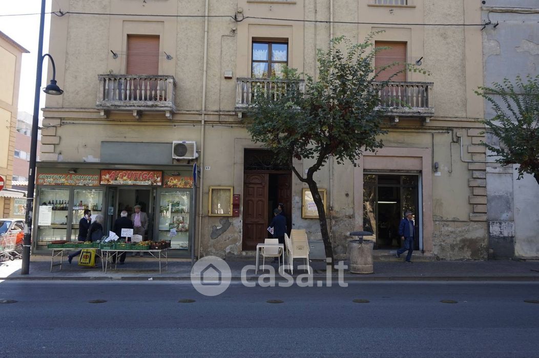 Negozio/Locale commerciale in Vendita in Corso Umberto I 33 a Cosenza