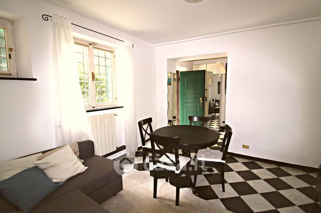 Appartamento in Affitto in Via San Luca D'Albaro a Genova
