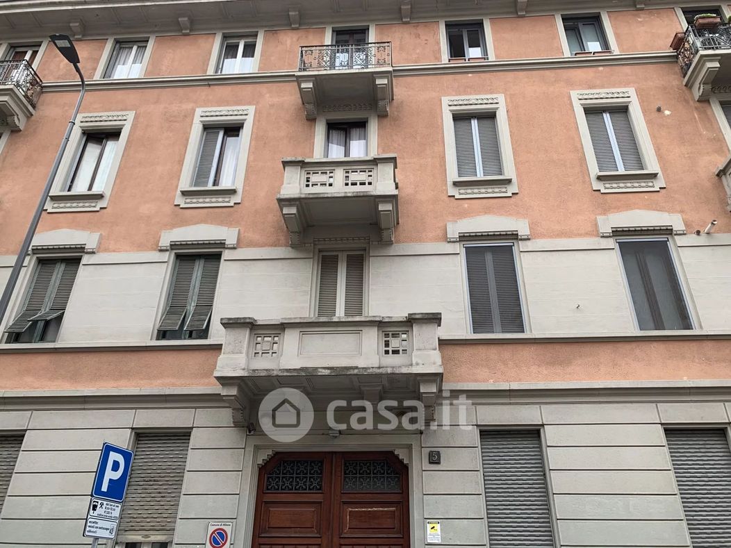 Appartamento in Affitto in Via Edolo 5 a Milano
