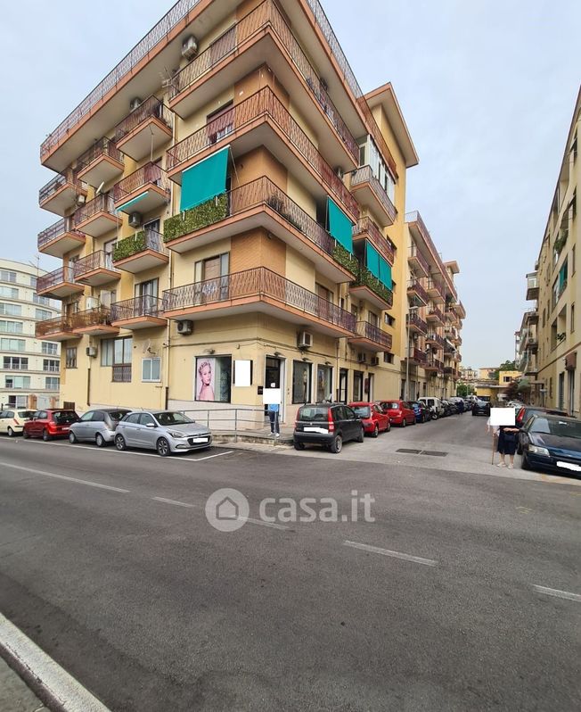 Appartamento in Vendita in Via Giovanni De Falco a Salerno