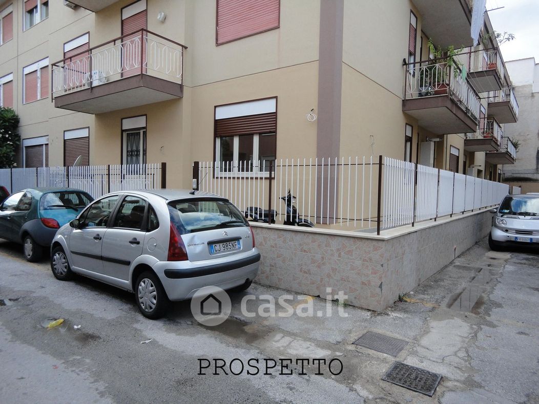 Appartamento in Vendita in Via DIONISIO a Palermo