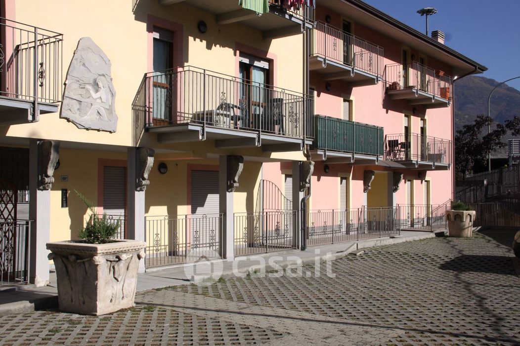 Appartamento in Vendita in Corso Ivrea 69 a Aosta