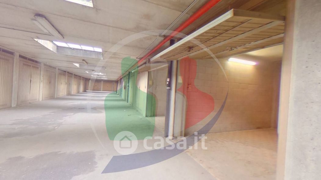 Garage/Posto auto in Vendita in Via Montanaro 62 a Torino