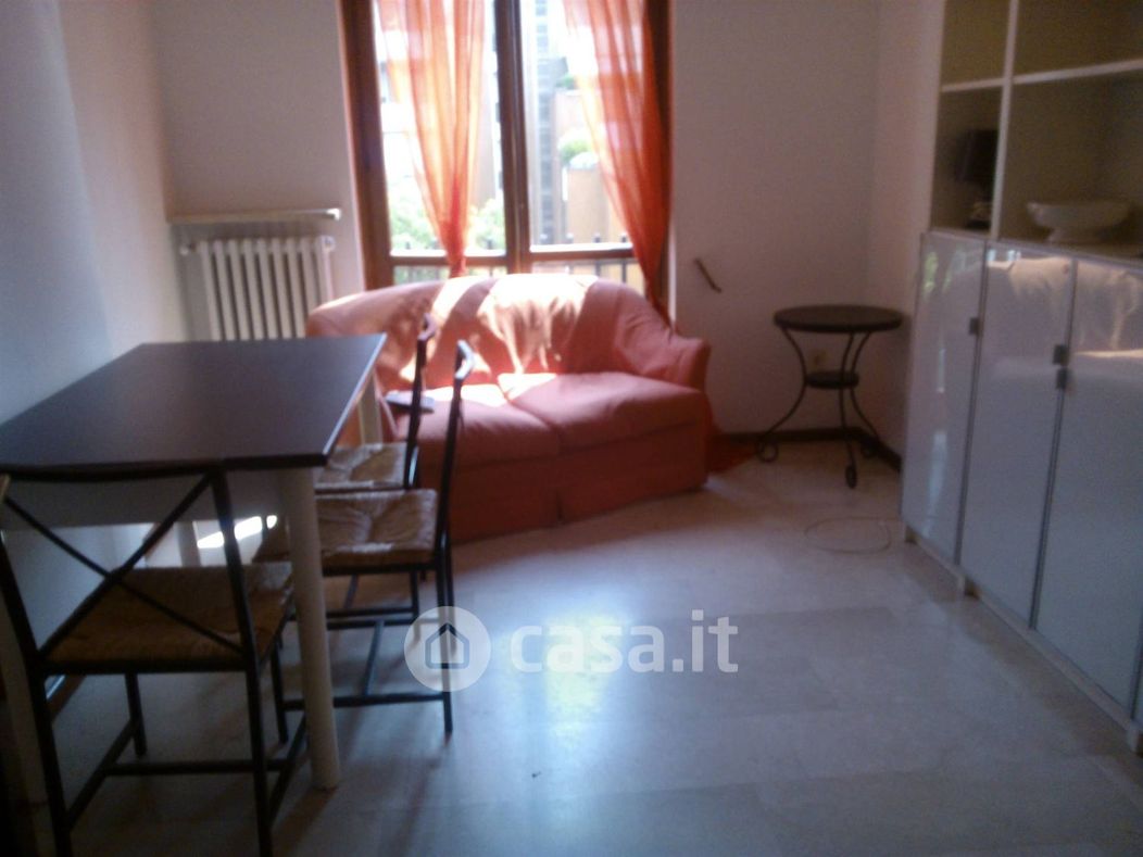 Appartamento in Affitto in Via Stefano Fermi a Piacenza