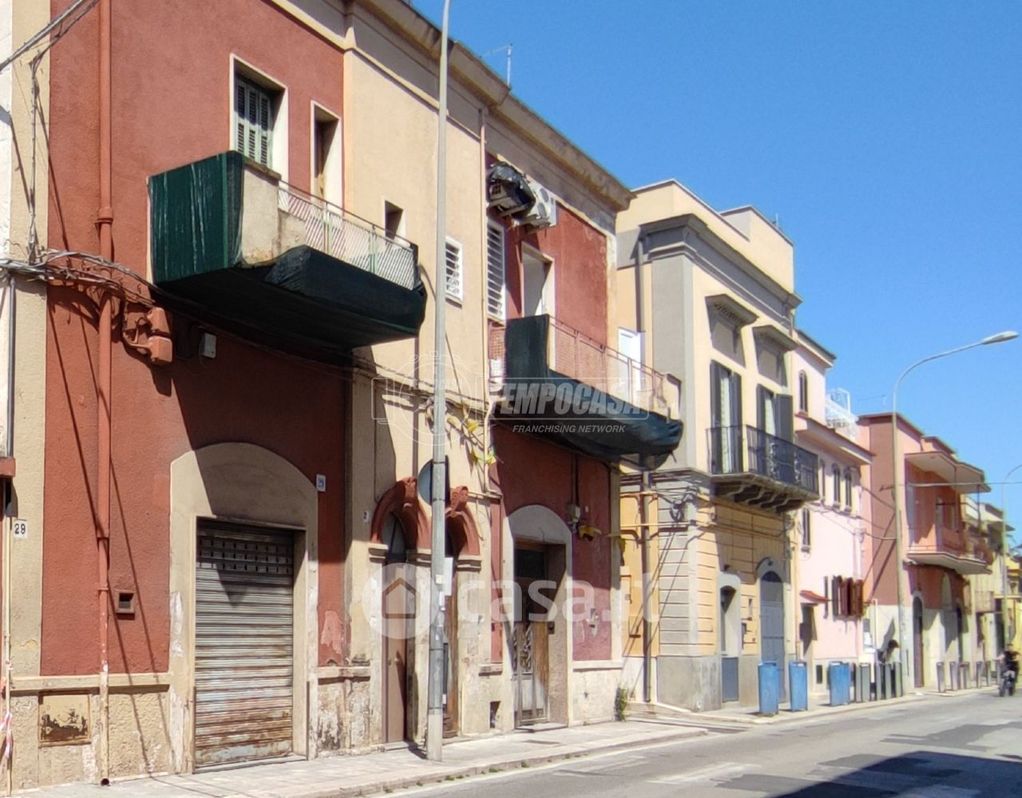 Casa indipendente in Vendita in Via di Ceglie del C. Vittorio Veneto a Bari