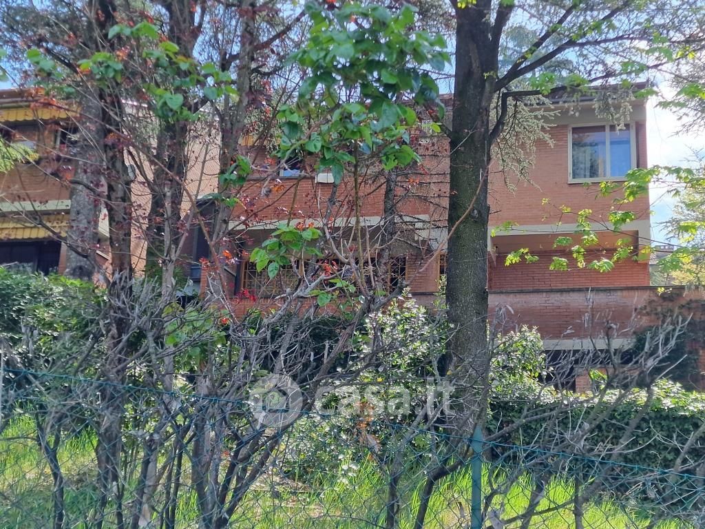 Casa Bi/Trifamiliare in Vendita in del colle 29 a San Lazzaro di Savena