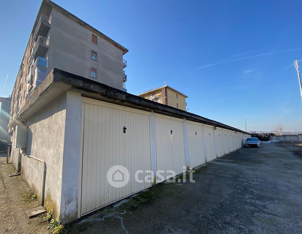 Garage/Posto auto in Vendita in Via FRATELLI ROSSELLI 34 a Nizza Monferrato