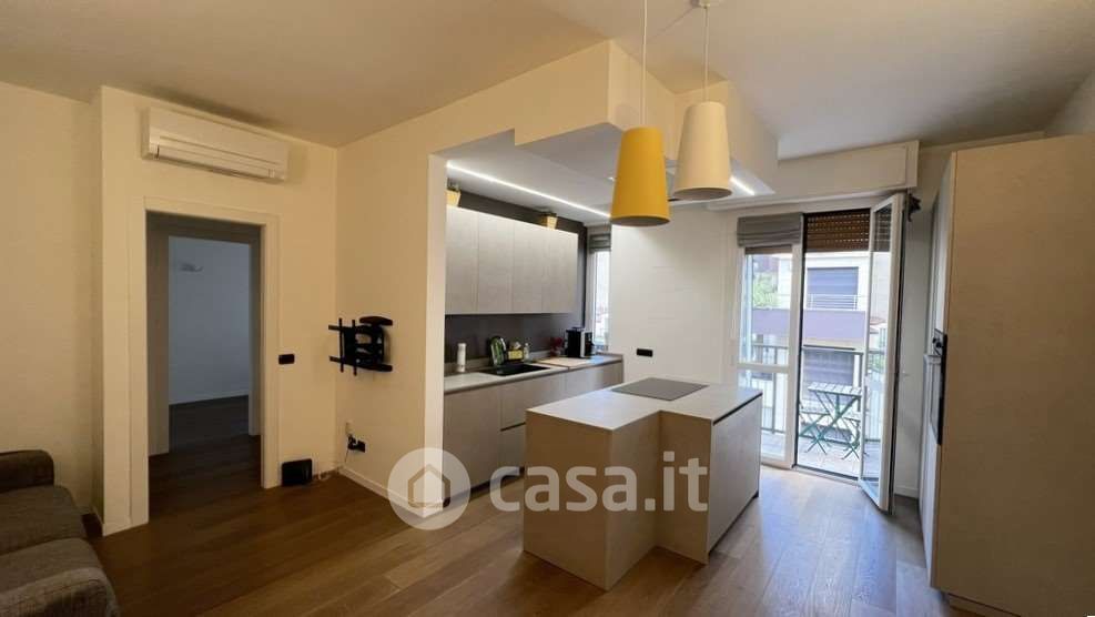 Appartamento in Affitto in Via Giovanni Prati 11 a Milano