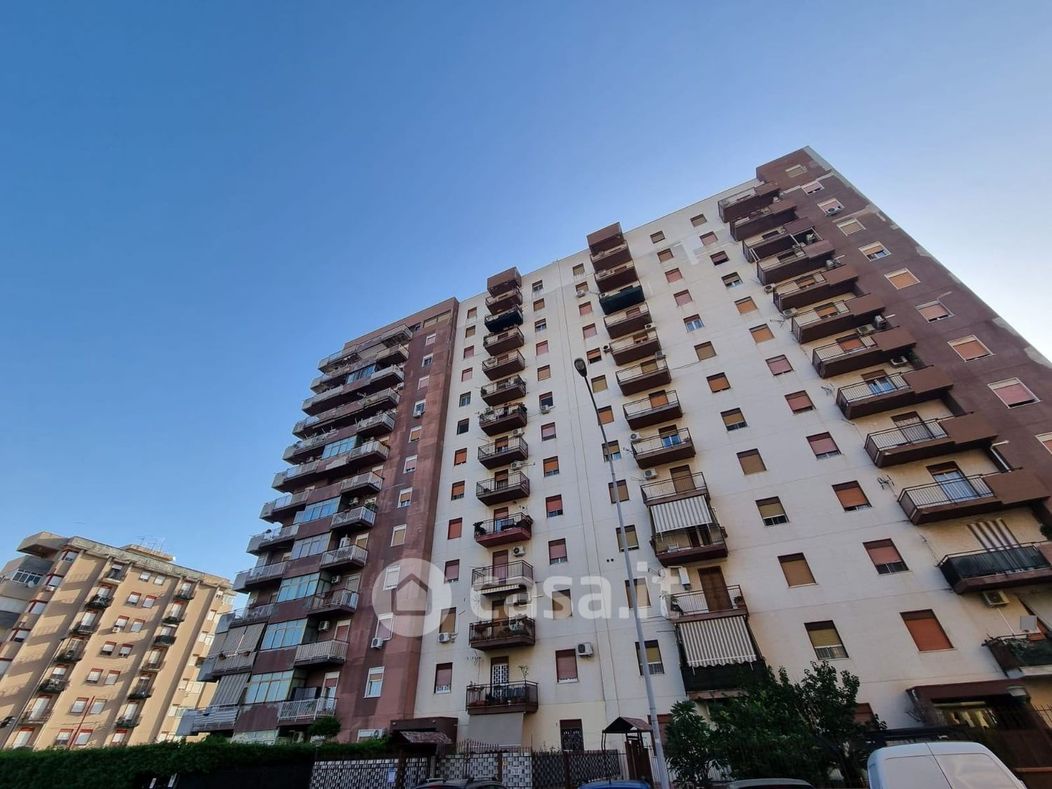 Appartamento in Vendita in Via Corselli Rodolfo Generale 10 a Palermo