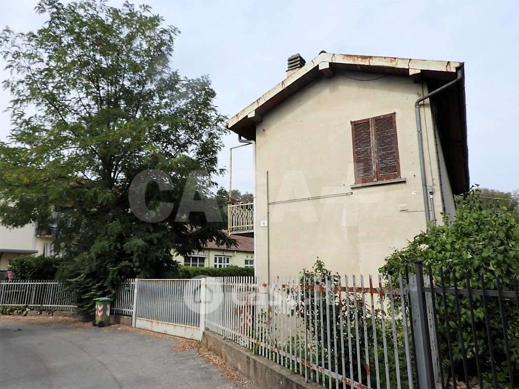 Appartamento in Vendita in Via Giambattista Tiepolo 2 a Varese