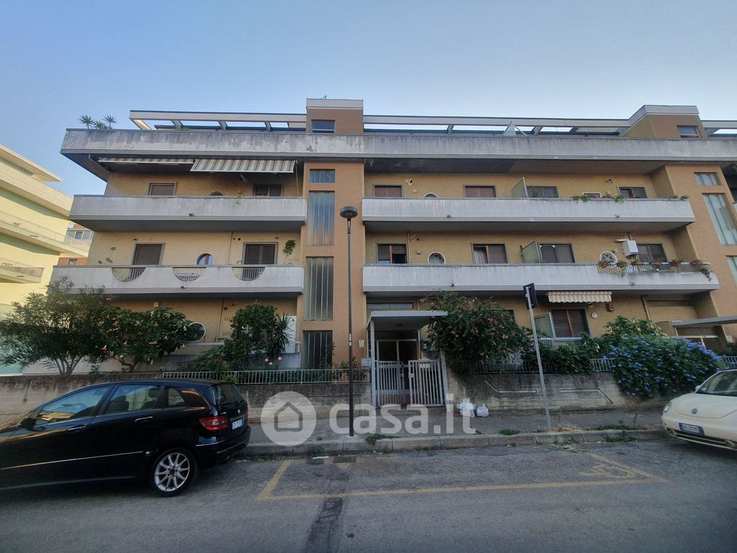 Appartamento in Vendita in Via Matese a Pescara