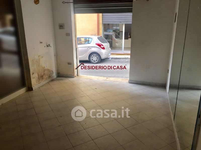 Negozio/Locale commerciale in Affitto in Corso Umberto I 43 a Bagheria