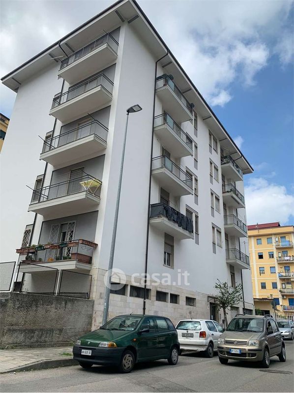 Appartamento in Vendita in Via Stanislao Amato a Cosenza