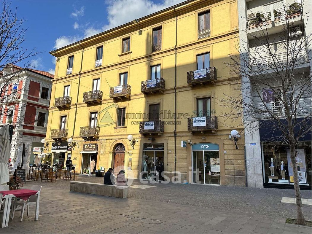 Appartamento in Vendita in Corso G. Mazzini 104 a Cosenza