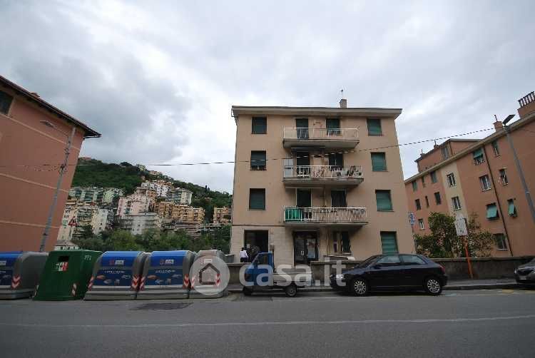 Appartamento in Vendita in Via Posalunga a Genova